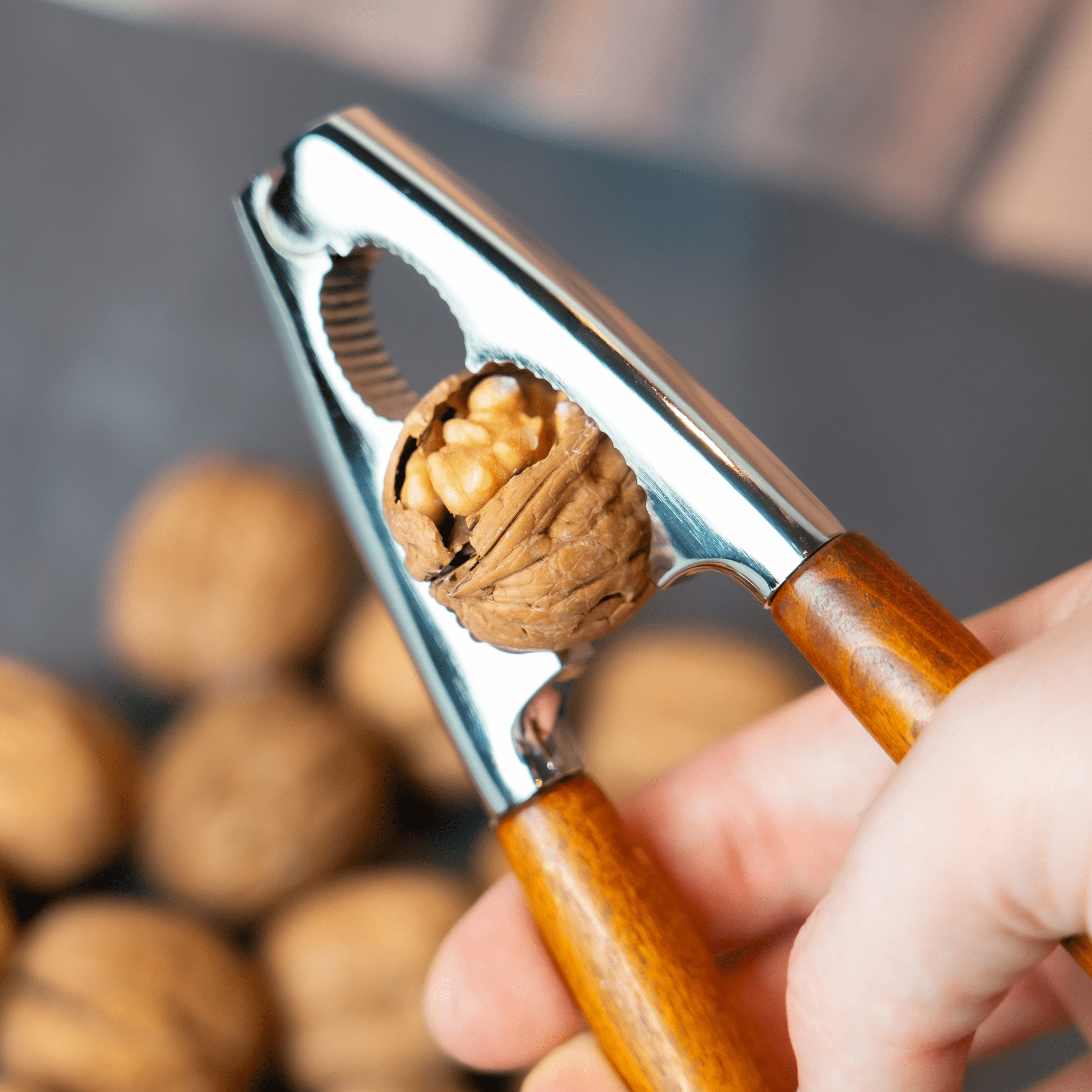 AceThrills Geschenkset Für Oma – 3 Sukkulententöpfe Mit Bambusuntersetzer, 8 Cm, Persönliches Geschenk