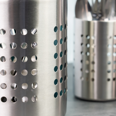 Thiru Besteckkorb – aus Edelstahl • ideal für Besteck & Küchenutensilien - Gastro geeignet