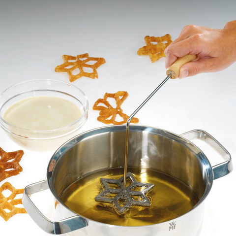 Thiru Ausstechform-Set Waffelbäckerei – 3 Motive für Rosettenwaffeln – inkl. Rezeptheft – Kreatives Backen zuhause